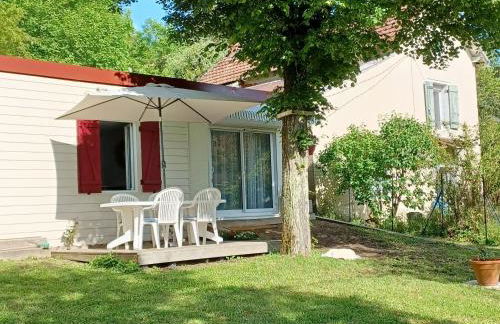 Maison en Berry avec jardin clos et terrasse - draps et ménage inclus - FR-1-591-408 - Foto 2