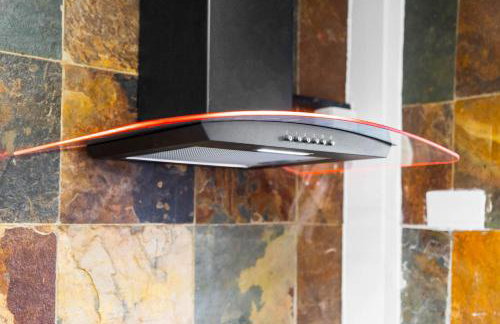 Charming Harvington Cottage - Hot Tub, Pet Friendly, Sleeps 11 - Foto 60