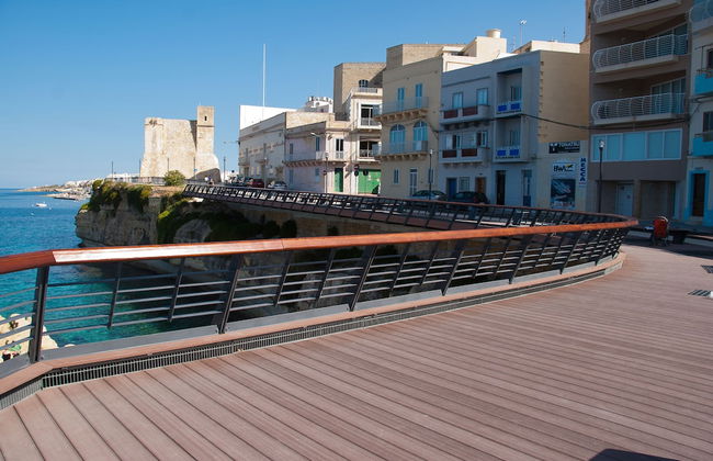 Blue Harbour 1 Seafront Holiday 2-bedroom Apartment With Terrace St Pauls Bay - Photo 9