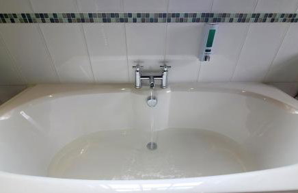 Druids Cottage a cosy 2 bedroom Cottage within a 5 minute drive from Cannock town centre - Foto 32