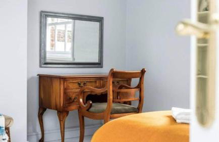 Georgian Residence - 4BR Modern Living, Sleeps 8! - Foto 38