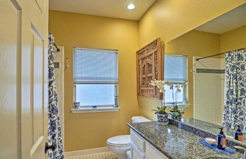 Round Rock Lakefront Home with Water Toys and Fire Pit - Photo 18