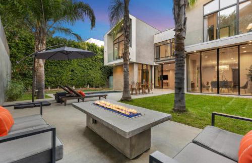 Coldwater Canyon - A Sophisticated & Elegant Estate - Foto 2