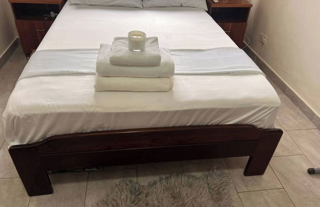 Serene Oasis in East Legon Hills - Chic 2 Bedroom Retreat - Photo 7