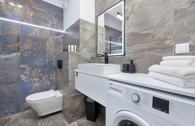 Porta Mare Studio With A/C by Renters - Photo 33