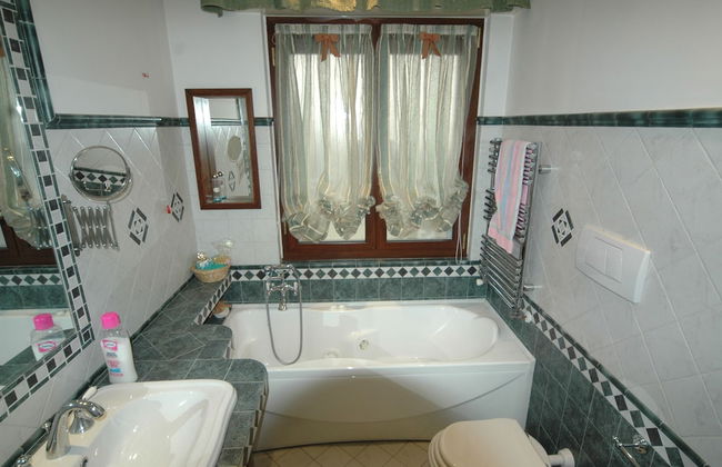 Roma Chic House - Delightful Luxury Apartment 3 People, With Jacuzzi - Foto 14