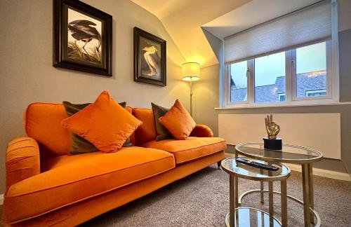 High Rise Apartment - Photo 1