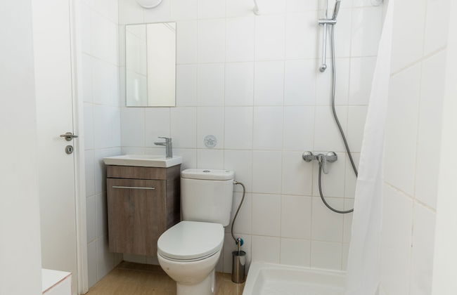 Stunning Vacation Apartment for up to Eight With Balcony All Yours - Foto 9