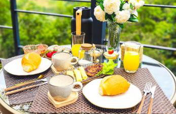 Linda Cabana com Vista Incrível nas Montanhas com Trilha, Cachoeira e Alexa - Photo 4