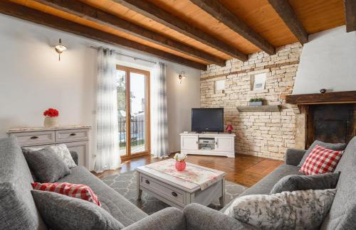 Villa in Sveti Lovrec Near Ski Resort - Foto 22