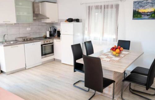 One Bedroom Apartment With Terrace A1 - Photo 28