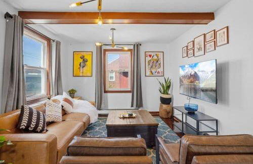 Renovated 5BR 2BA AC Quiet Retreat Home - Foto 13