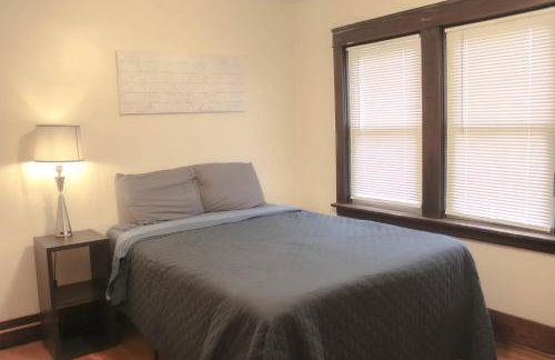 Comfy and Spacious 3 BR - Easy City Access - Foto 4