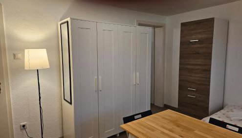 Stylish Apartment 28 qm mit privater Küche und privatem Bad für zwei Personen - Foto 5, wardrobe