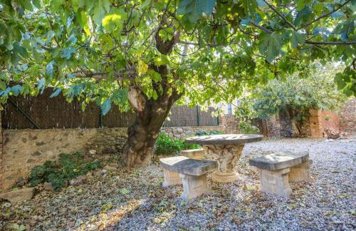 Casa Torre Cruilles Big, Stylish, Modernized 'Castle' Prime Costa Brava with AC - Foto 4