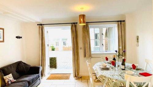 Centrally located "Spring Cottage" Perfect Ventnor Holiday Home - Foto 3