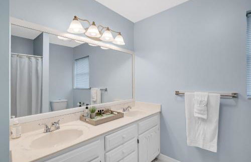 Castle, pvt pool, hot tub, beach, mini-golf, dock, fishing, ping pong - Foto 51