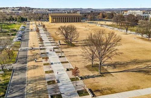 Stylish Midtown Condo Near Vanderbilt & Parthenon - Foto 26