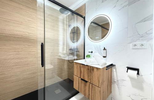 Sunset Beach Apartment - Playa del Cura, 10 meters to Beach, Sea View, Centrally Located, Los Locos - Foto 15