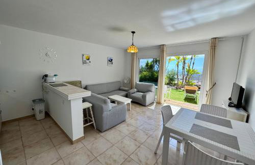 Villa Casa Lilo, en jardin grande,con una gran piscina, con pérgola y barbacoa - Foto 51