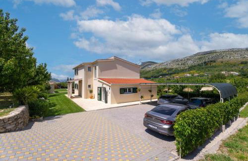 VILLA ROKO with 4 bedrooms, 32sqm heated pool - Photo 43