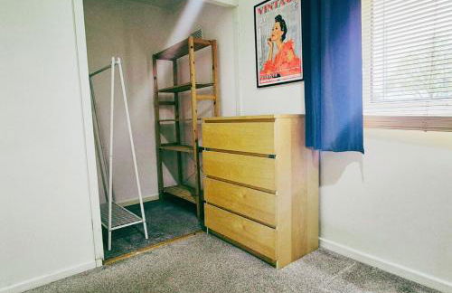 Comfy 3BR Flat on Quiet Street in Wollaton - Foto 25