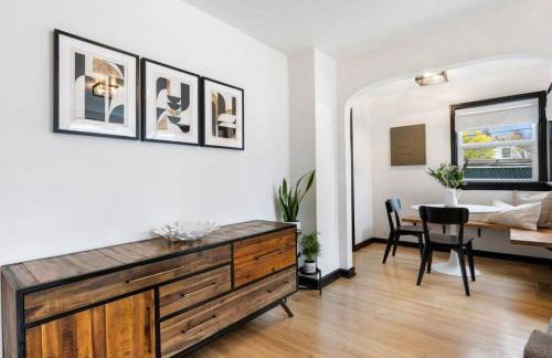 Picture Perfect Bungalow in the heart of DT Vancouver - Foto 14