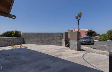 Estoril Oceanview Villa - Photo 3