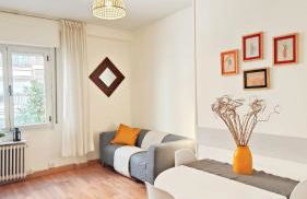 Apartamento con 4 habitaciones recien renovado - Foto 4