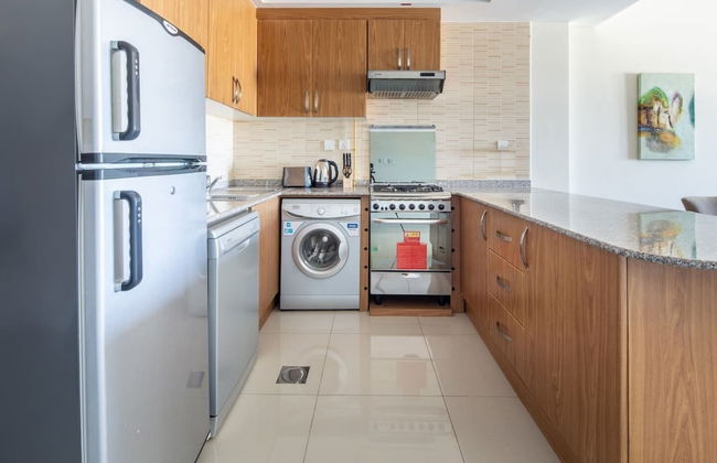 Modern Living In This 2BR Apt In The Heart of Downtown Jebel Ali - Sleeps 4! - Photo 8