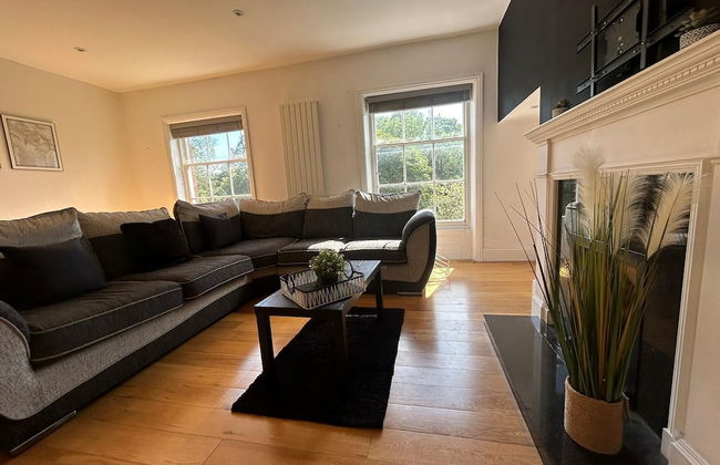 AMAZING CENTRAL 3 bed REFURB sleeps 5 - Photo 13