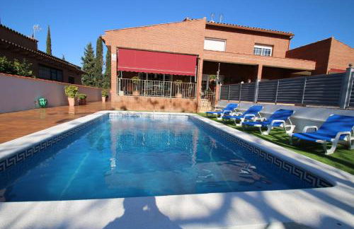 Villa Ronda - Photo 1