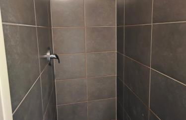 Neu Maisonette Haus jedes Zimmer mit eigenem Bad 7 Betten, Schlafen wie im Hotel mit Einbauküche - Foto 13