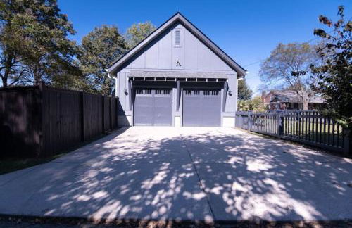 Minutes to Downtown Huge Outdoor Deck HOT TUB - Foto 31