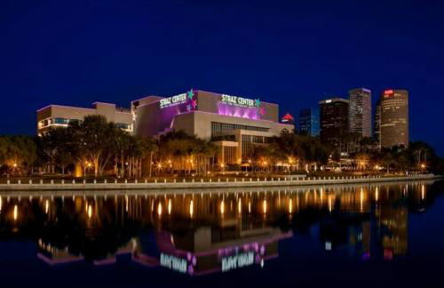 Cozy sanctuary minutes from the bay and beaches - Foto 47