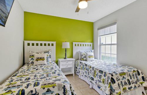 Star Lake Oasis - 4 bed family pool home - Foto 54