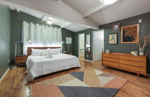 Agua Dulce - Mid Century Oasis - Pool &Hot Tub - Foto 12