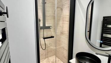 LILLEHOSTS 2, Vieux Lille, Newly renovated, Modern & Stylish apartment, perfectly located - Foto 4, Shower