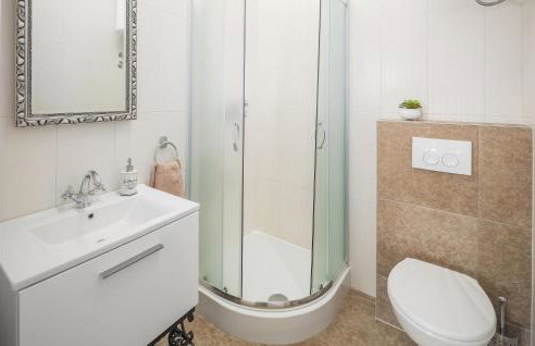 Cozy Home In Peresiji - Foto 39