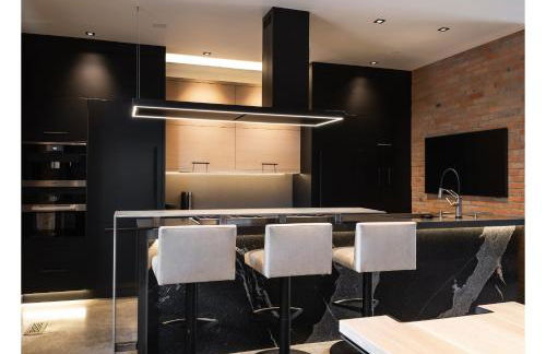 Unmatched Privacy & Luxury for the Entire Family - Foto 2