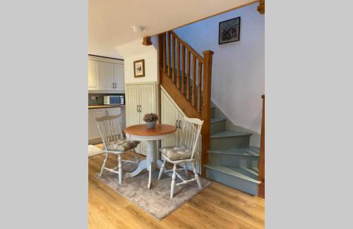 Phil's Cottage Sleeps 2 one dog by prior permission - Photo 17