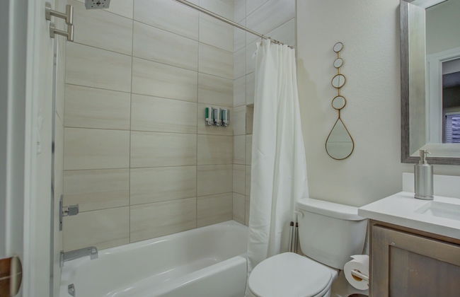 Modern Rooftop Patio New-build Townhome in COS - Foto 38