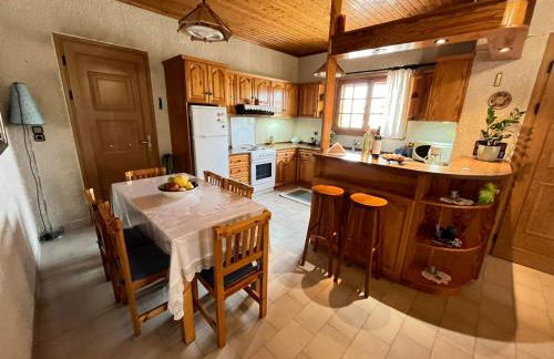 Rustic and Spacious House - Foto 29