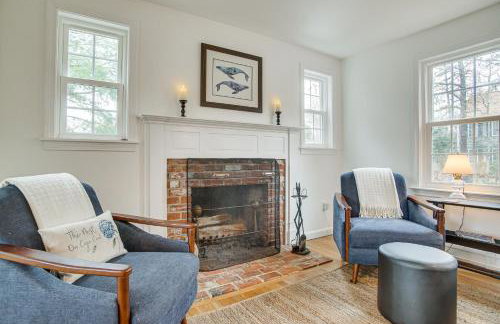 1 Mi to Sand! Mid-Cape Chatham with Furnished Deck - Foto 6