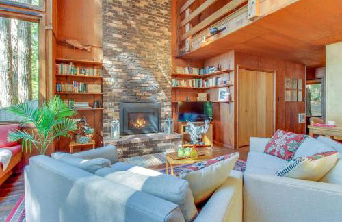 The Redwood House - Photo 19