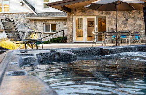 Hobbs Mill Ski Lodge Theater Games Dogs OK - Photo 66