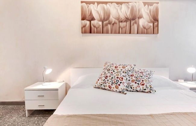 Guggenheim Collection Venice Apartment - Photo 7