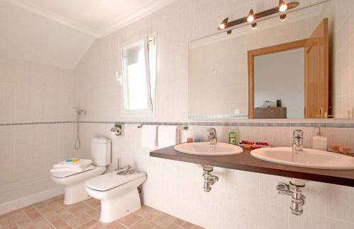 Villa Tia Elanor by Villa Plus - Photo 6