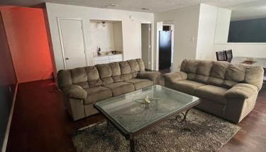 Arlington Townhouse 2 CarGarage - Photo 3