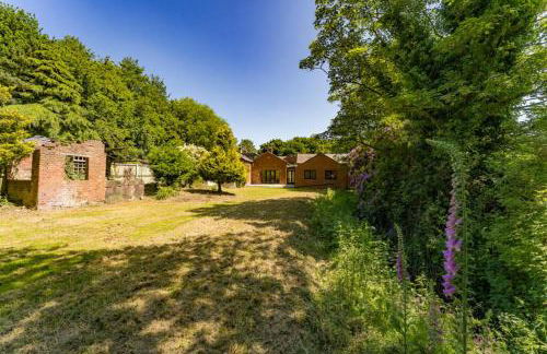 Modern 5BR Victorian Home in Liverpool - Foto 26